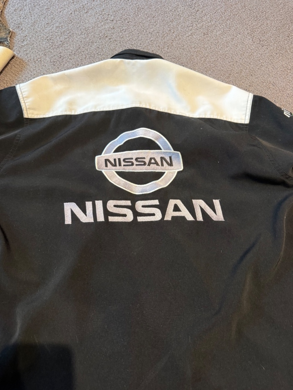 Shirt - Picture 5 of 6